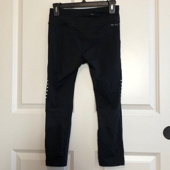 Black Dri-FIT Nike Cropped Running Tights Small - Picture 4 of 8